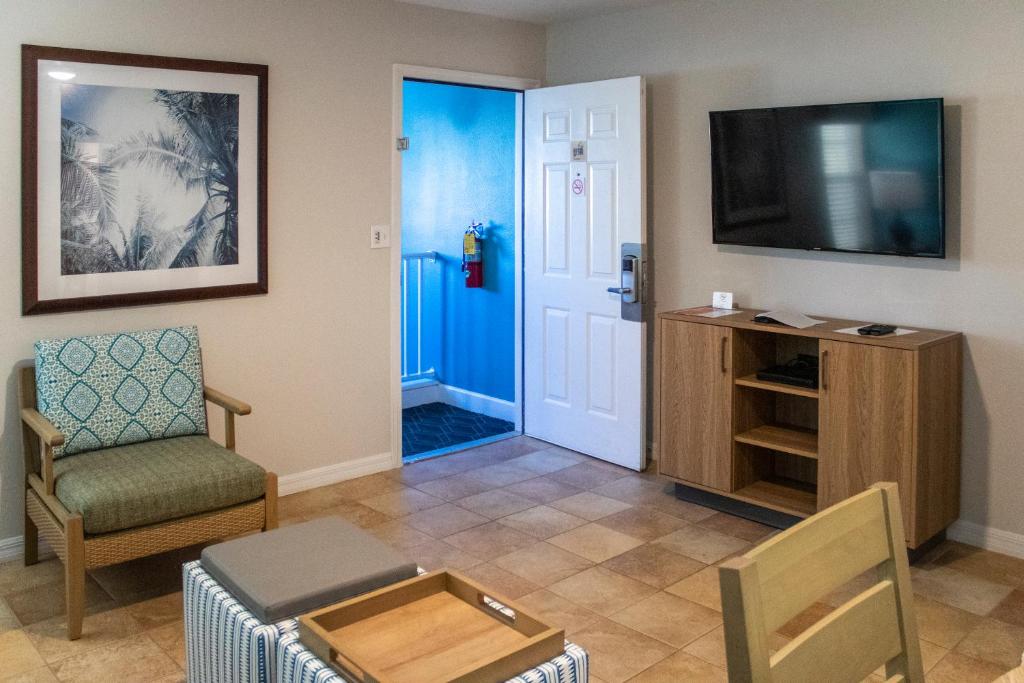Two-Bedroom Suite photo