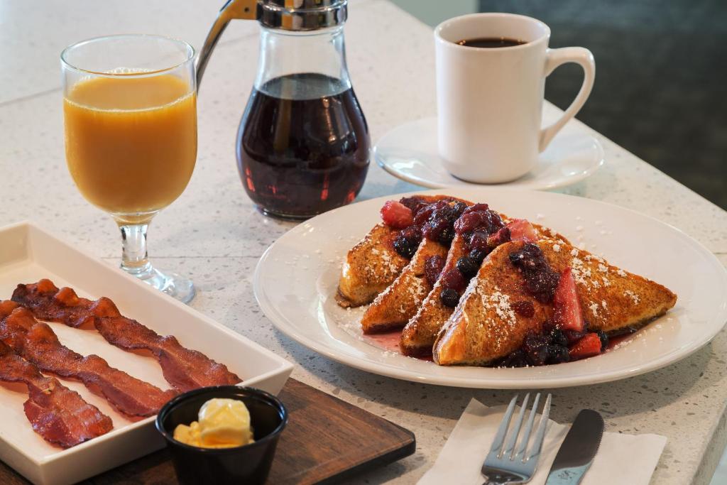 Hilton Garden Inn Tampa North gallery 18