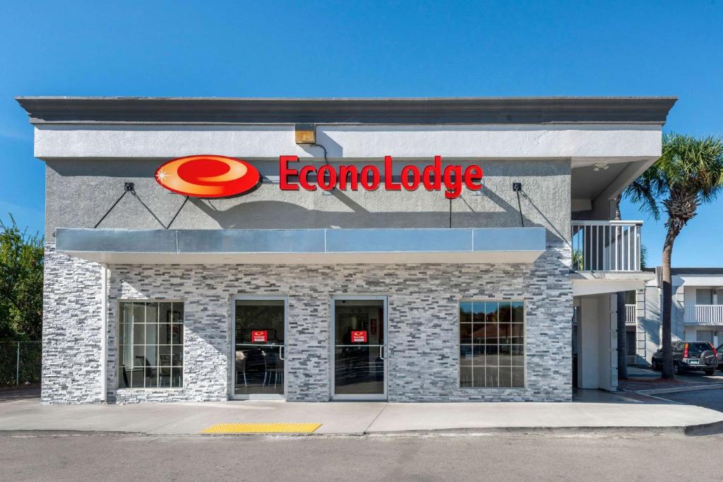 Econo Lodge Airport @ RJ Stadium gallery 14