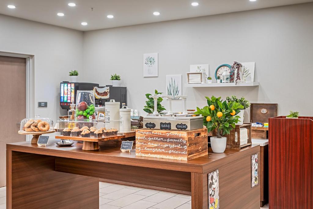 Pestana Orlando Suites - Lake Buena Vista gallery 11